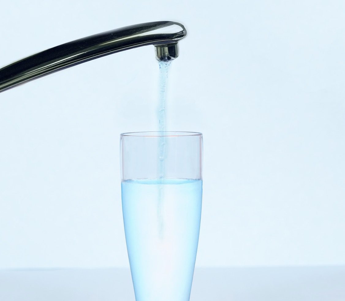 Comment purifier l’eau de boisson pour l’alimentation de bébé ?