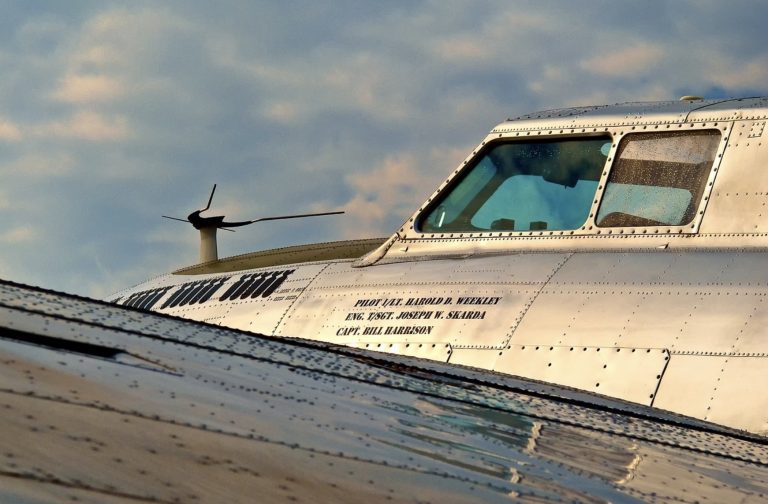 Avion