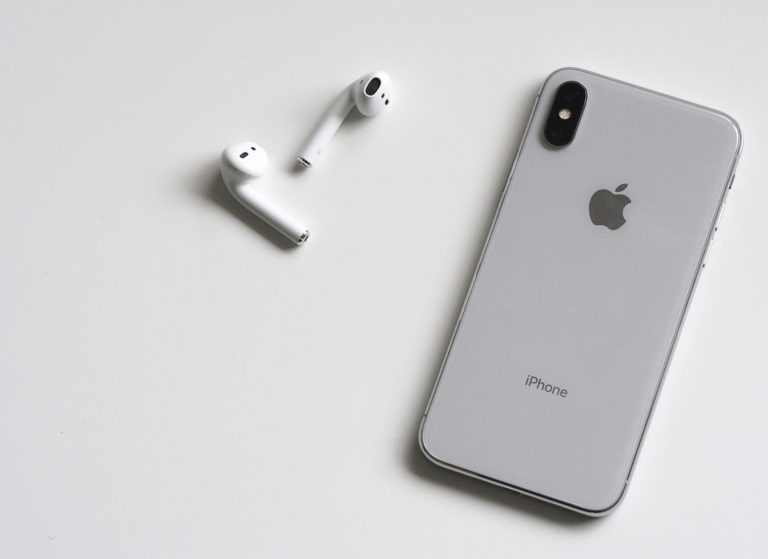 iPhone X