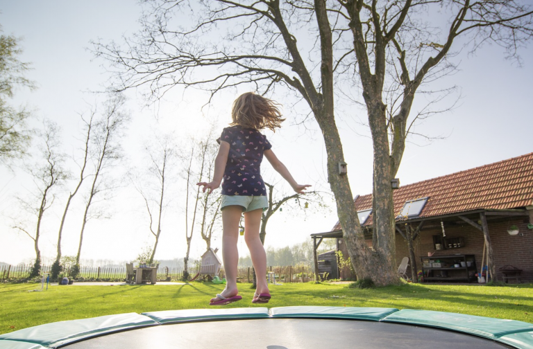 Trampoline