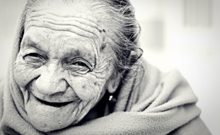 Téléassistance pour les seniors