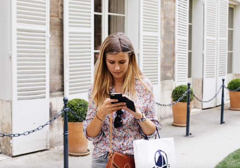 Envoyer un SMS anonyme