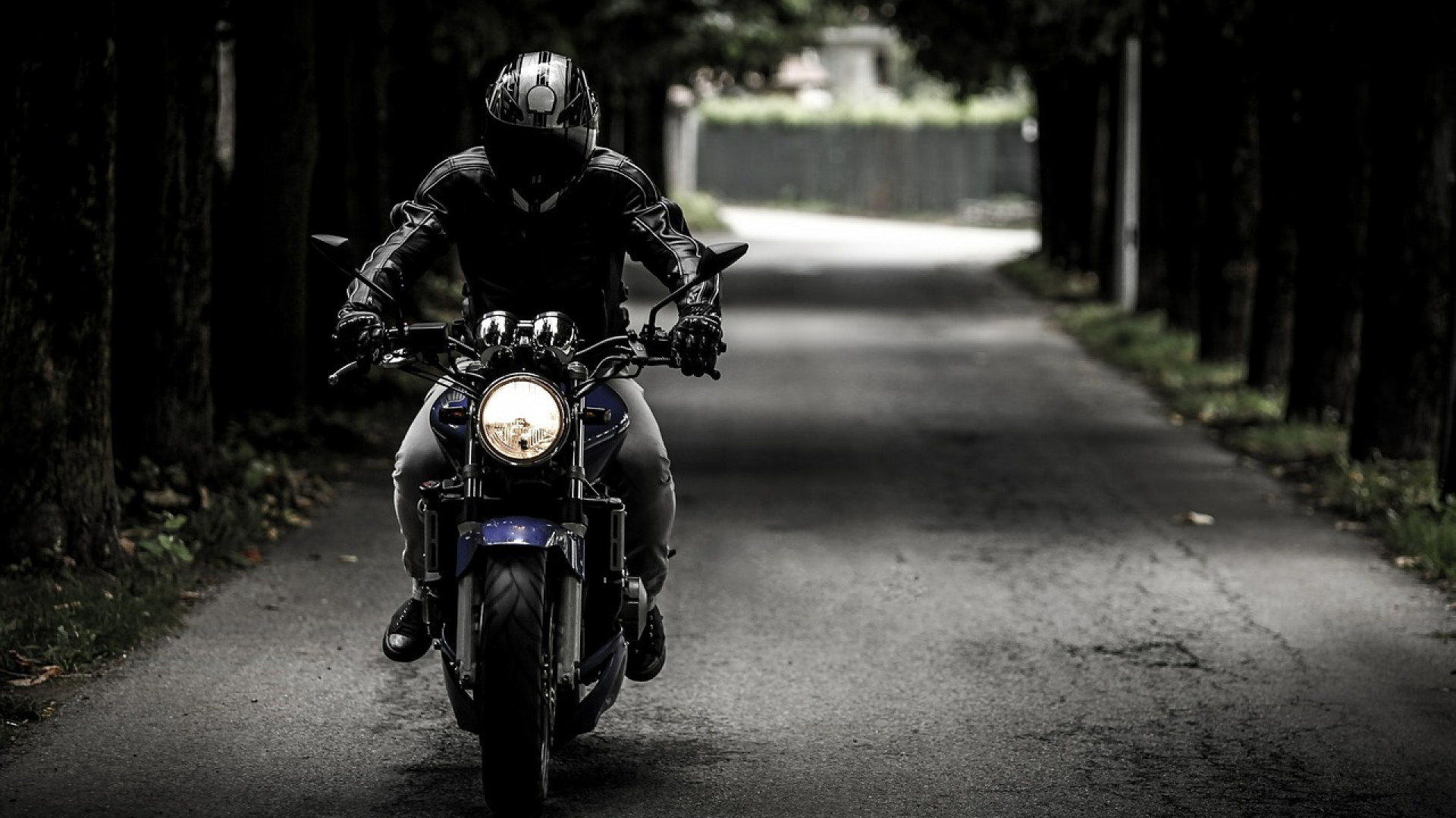 La veste pour moto, un équipement de protection d’exception