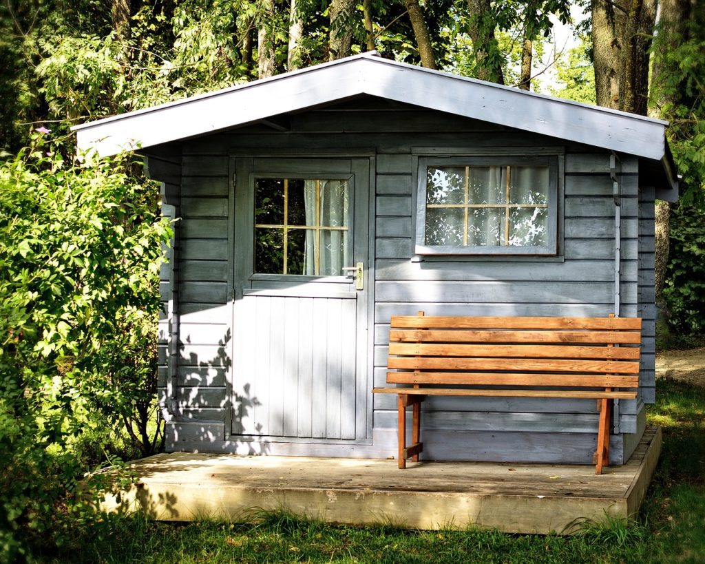 Créer une cabane insolite dans son jardin