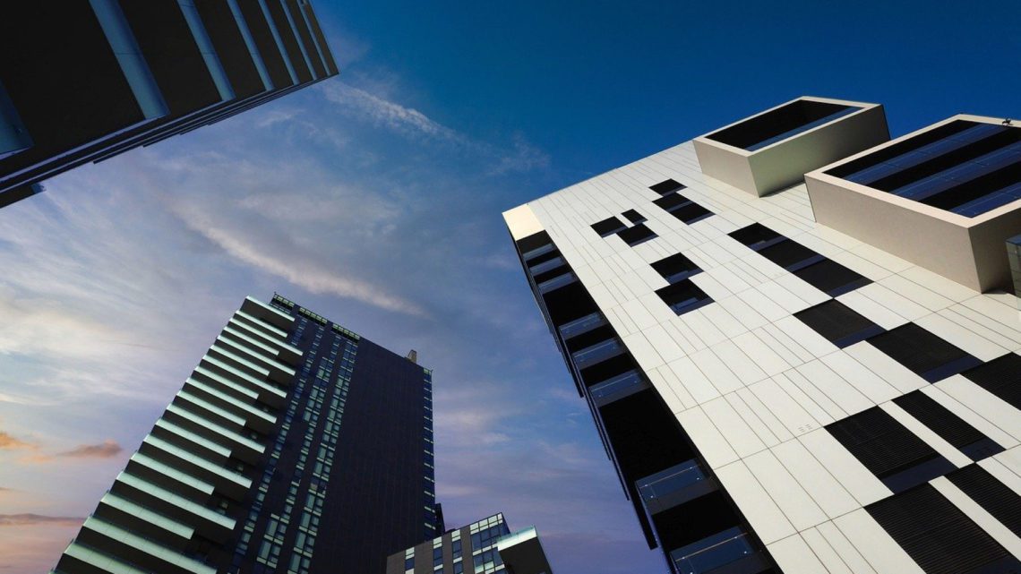 Pourquoi passer par une agence immobilière pour votre projet professionnel ?