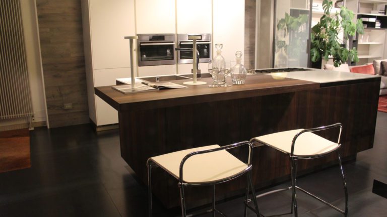 Un fabricant de meubles vous conçoit une cuisine sur mesure