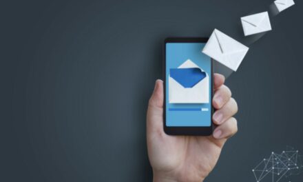 En quoi le SMS peut-il aider les mairies à communiquer auprès de leurs administrés ?