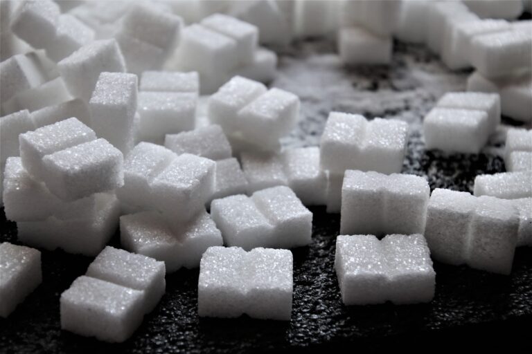 combien pese un morceau de sucre