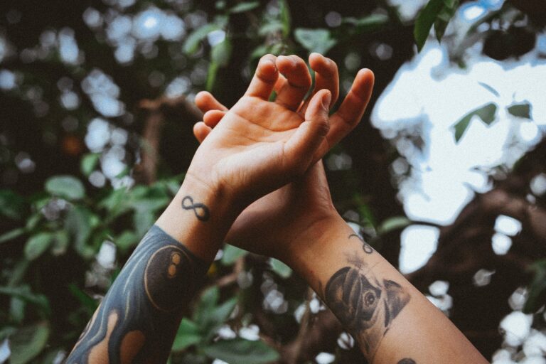 tatouage infini date et prenom