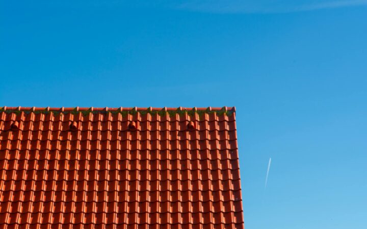 Maison hors d&rsquo;eau hors d&rsquo;air : prix, étapes et ce qu&rsquo;on ne vous dit pas toujours