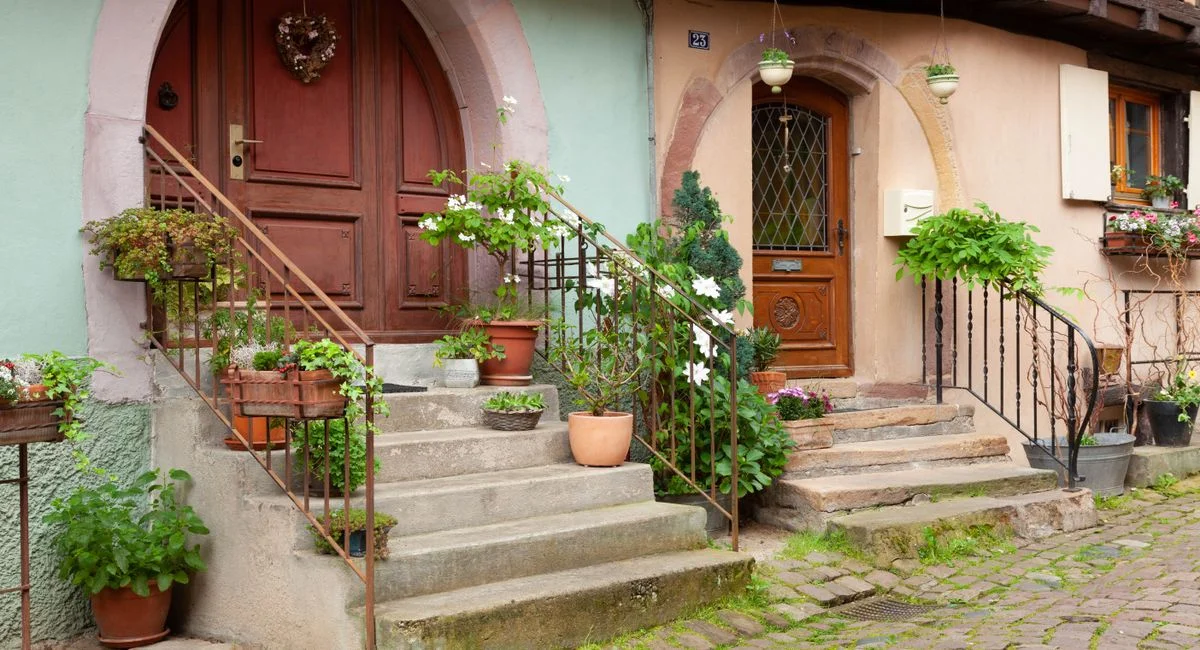 Illustration, alsace debarras